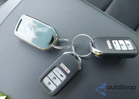 2022 Honda Accord Sport z USA, uszkodzony, nr VIN 1HGCV1F32NA030769